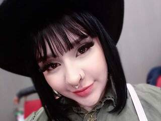 Erootiline videovestlus annie-villa