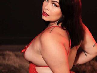 Erootiline videovestlus AnnieHadid