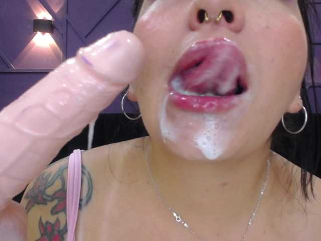 Fotod Anniieose i want have a big orgasm, do you want help me? #spit #latina #smoke #tattoo #braces #feet #new