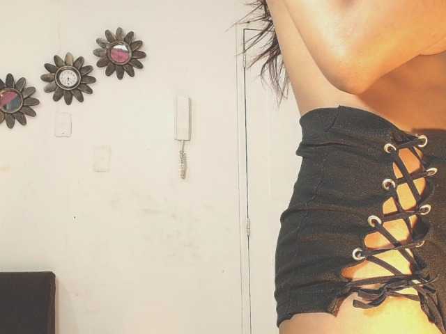Fotod annixxxheart Motivate me and I'll show you how my big dildo opens my tight pussy wide
