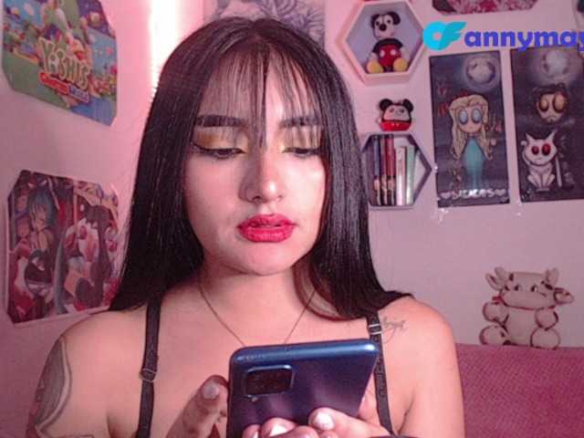 Fotod annymayers hello guys I am a super sexy girl with desire to have fun all night come and try all my power1000 squirt at goal #spit #tits #latina #daddy #suck #dirty #anal #squirt #lush