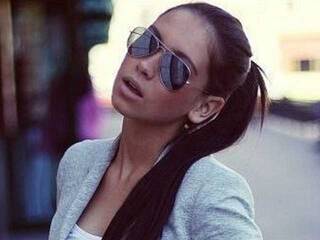 Erootiline videovestlus ApriMoons