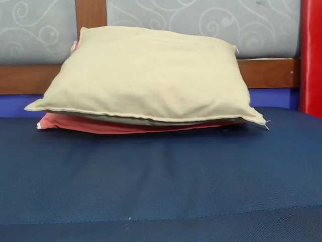 Ringhäälingupildid AranzaRose