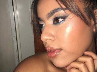 Erootiline videovestlus arianabedoya