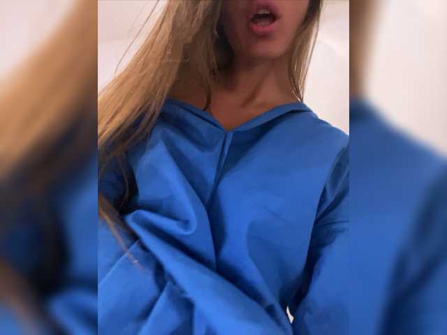 Ringhäälingupildid ArinaLove77