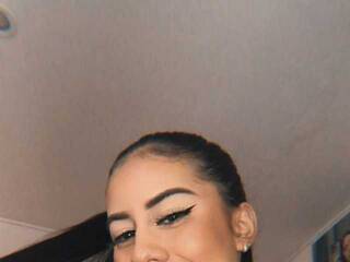 Erootiline videovestlus AriWeet