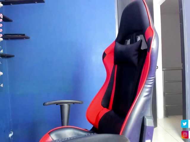 Ringhäälingupildid ashley-masser