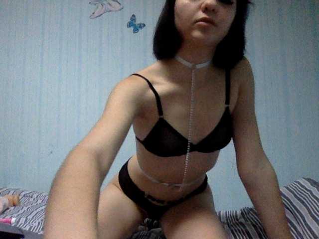 Fotod AshleyMagicX Boys, tell me what to do, and I will talk how much it costs, I will do everything and not expensive, I’m only 18 and I’ll do something cool