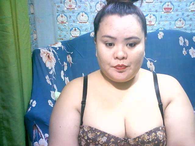 Fotod Asianlyn welcome to my room : try me worth every cent's :) #bigboobs #bigass #pinay #bbw