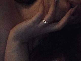 Erootiline videovestlus Asis