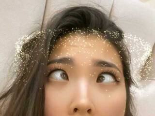 Erootiline videovestlus assuri_yu