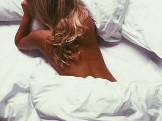 Erootiline videovestlus AstridJones