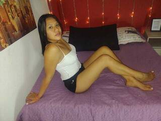 Erootiline videovestlus Atennea-smith