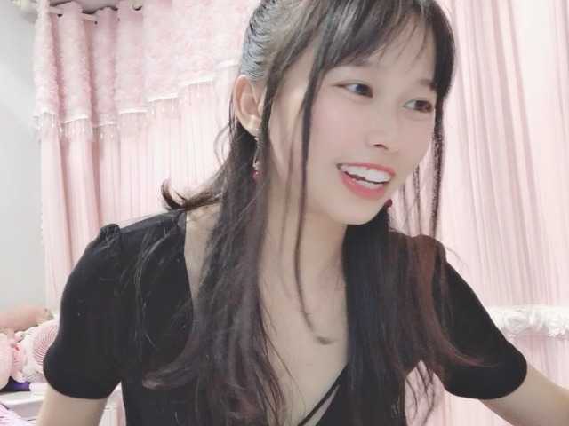 Ringhäälingupildid AyleeBloom