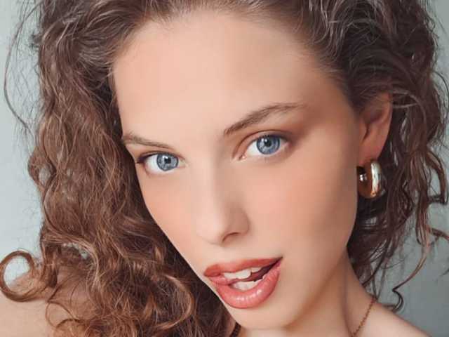 Profiili foto AyreenMoore
