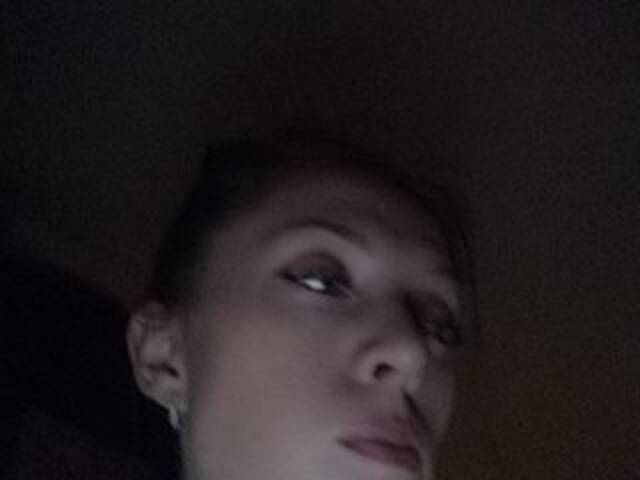 Ringhäälingupildid b1ToorBoPussy