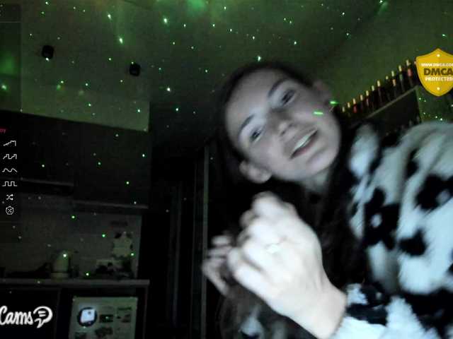 Ringhäälingupildid Baby-Tisha