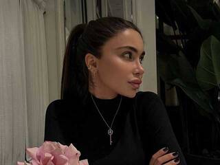 Erootiline videovestlus Angelina_kisa001