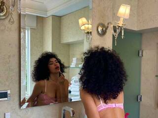 Erootiline videovestlus babydripp