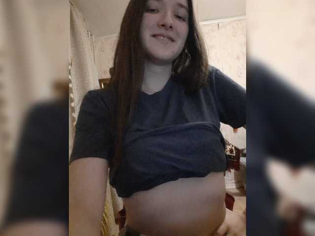 Ringhäälingupildid Naughty__Girl