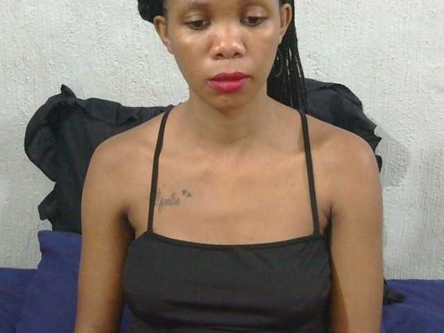 Ringhäälingupildid BadKittyLily