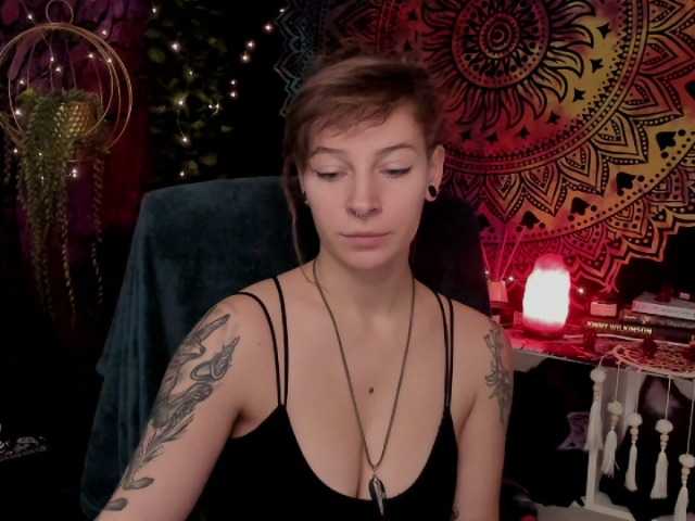 Ringhäälingupildid BayleeDesire