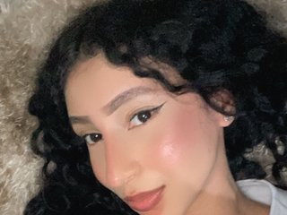 Erootiline videovestlus Beautifulskinny18