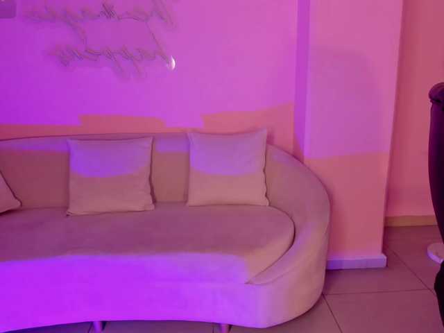 Ringhäälingupildid BeccaRoberts