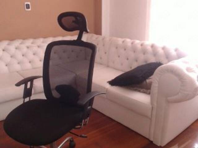 Ringhäälingupildid BeckyJames