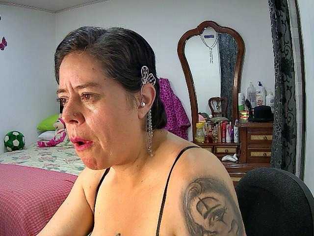 Ringhäälingupildid bella-devil