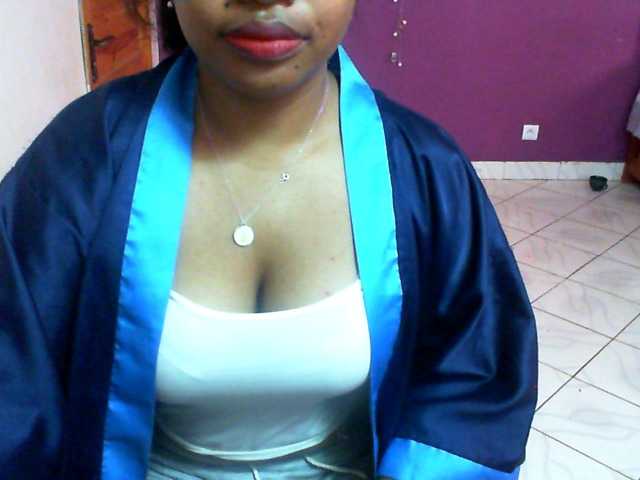 Ringhäälingupildid BethJoyX