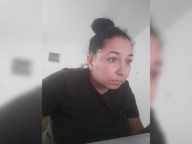 Ringhäälingupildid BetyLicious89