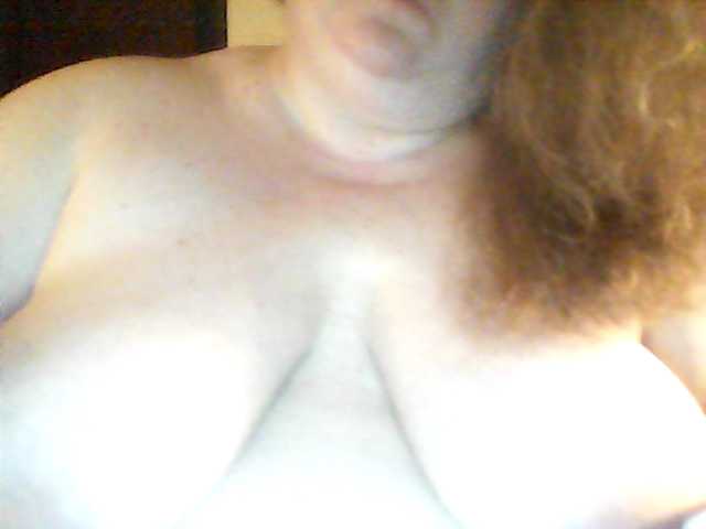 Fotod bgBaby HEY GUYS BIG MAMA HERE COME SAY HI IN MY CHAT