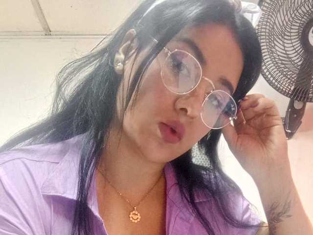 Profiili foto bigboobsrose1