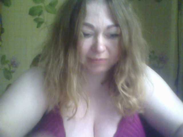 Ringhäälingupildid bigboobsss99