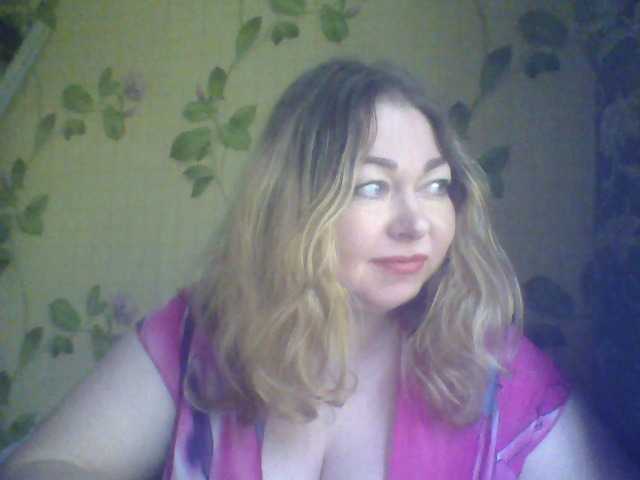 Ringhäälingupildid bigboobsss99