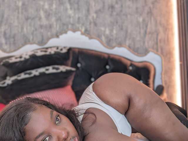 Profiili foto black-pussydoll