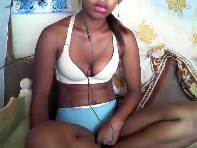 Fotod Blackgirl19 sexy show with me!!young girl