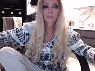 Erootiline videovestlus blondalina