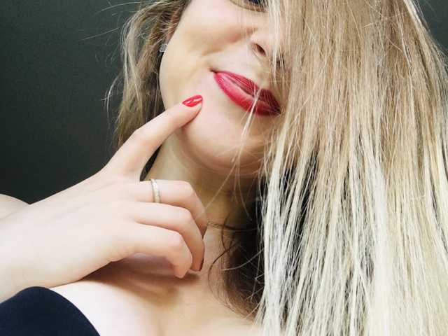 Profiili foto blonde-kisses