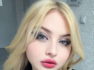 Erootiline videovestlus BlondeBond