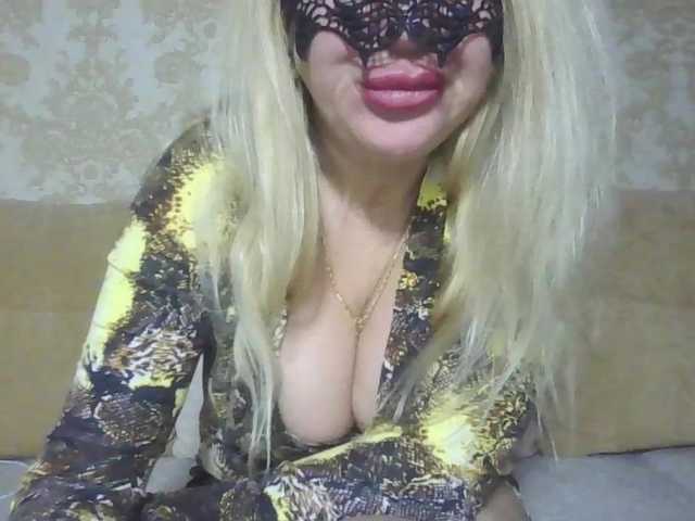 Ringhäälingupildid blondi23