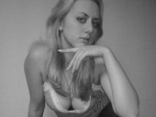 Profiili foto blondias