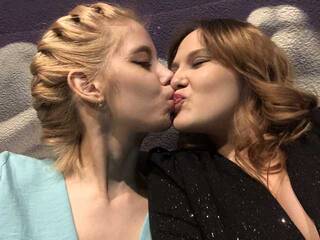 Erootiline videovestlus BlondiPolli