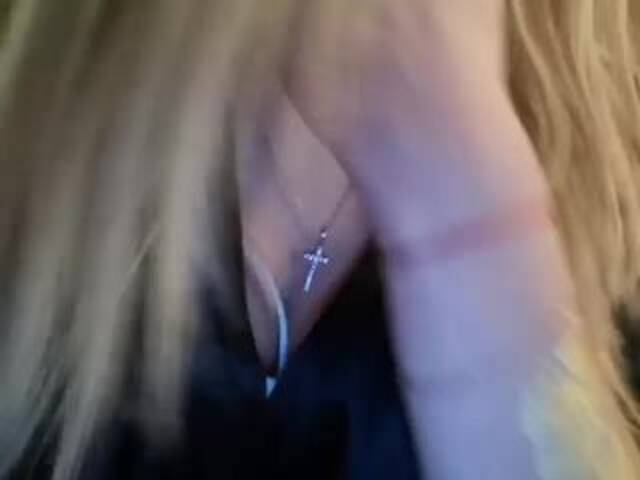 Ringhäälingupildid Aksiniyaa