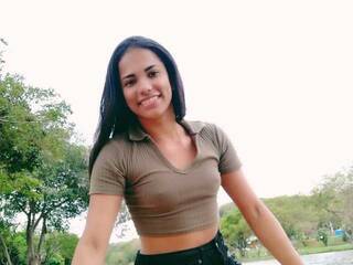 Erootiline videovestlus MorenaGoldd