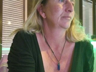 Erootiline videovestlus JennaDeluxe