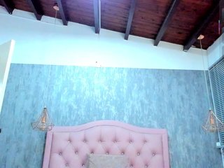 Erootiline videovestlus Nahomidi-bello