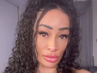 Erootiline videovestlus boricuabaddiexx