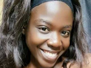 Erootiline videovestlus Bratz22